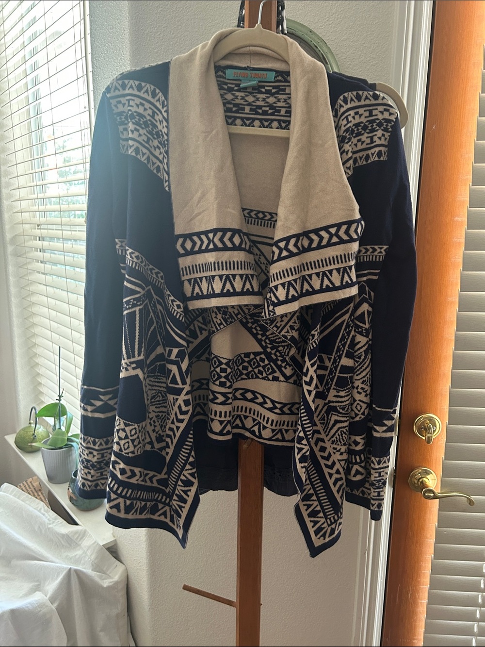 Flying Tomato Navy & Cream Aztec Open-Front Cardigan VGUC